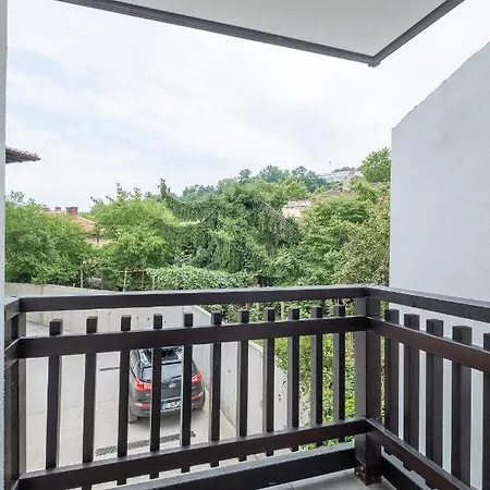Tarnovgrad - Free Parking Apartment Weliko Tarnowo