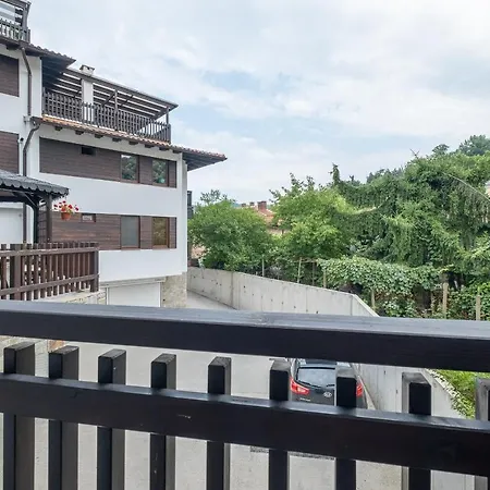 Apartment Tarnovgrad - Free Parking *