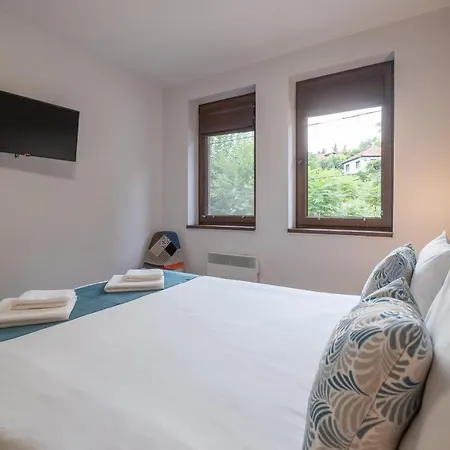 Tarnovgrad - Free Parking Apartment *