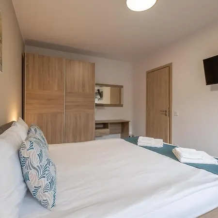 Tarnovgrad - Free Parking Apartment *