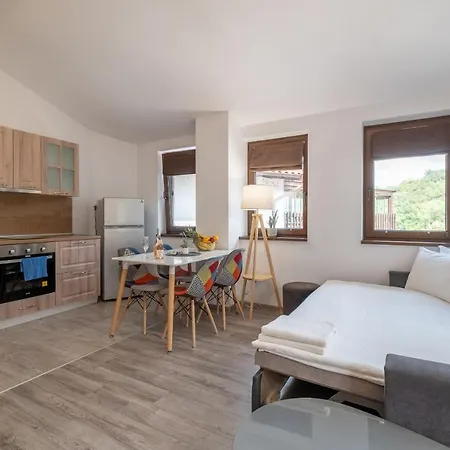 Apartment Tarnovgrad - Free Parking