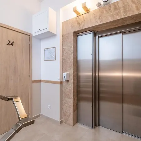 Apartment Tarnovgrad - Free Parking