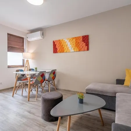 Tarnovgrad - Free Parking Apartment *