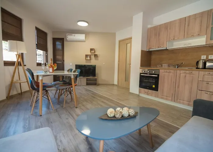 Apartment Tarnovgrad - Free Parking *