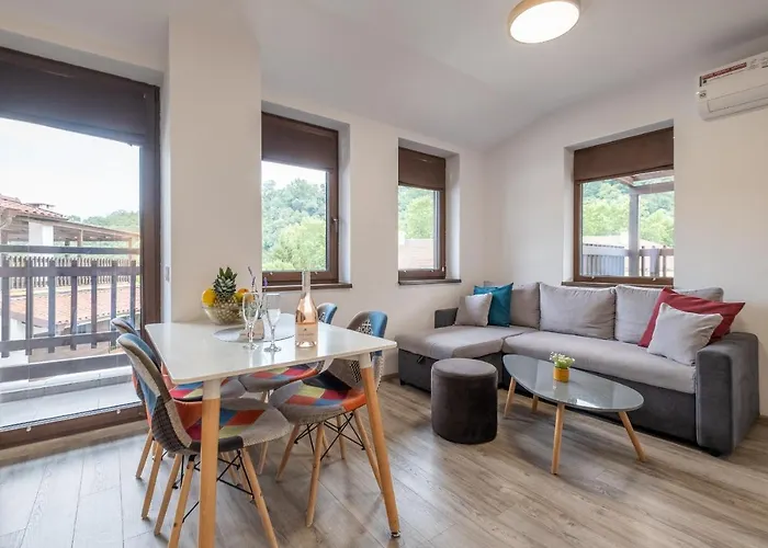 Tarnovgrad - Free Parking * Veliko Tarnovo