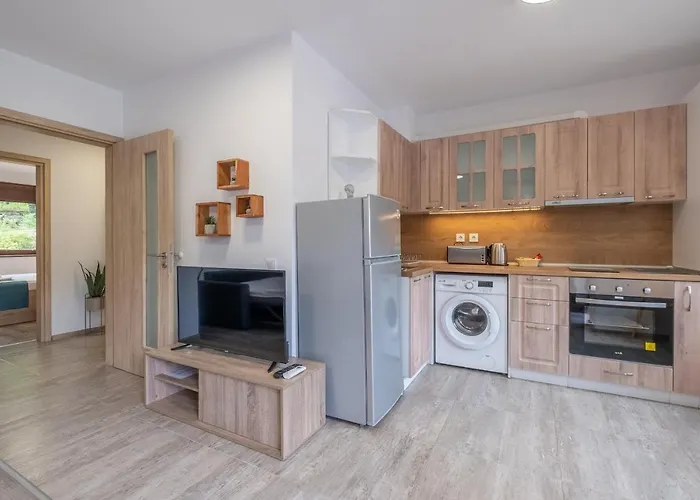 Tarnovgrad - Free Parking *