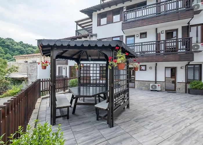 Tarnovgrad - Free Parking Veliko Tarnovo