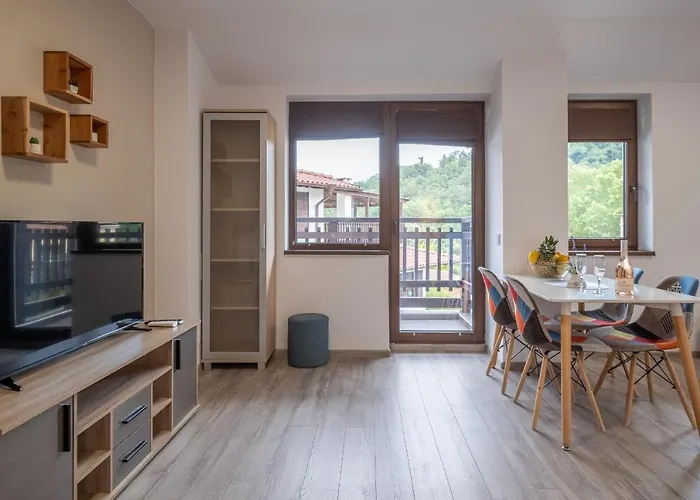 Tarnovgrad - Free Parking Apartment