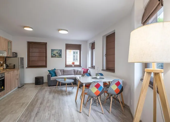 Tarnovgrad - Free Parking *